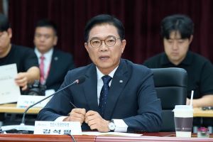 (사진/김석필 천안시장 권한대행 부시장)