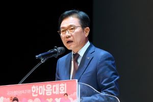 ​(사진/김석필 천안시장 권한대행 부시장)